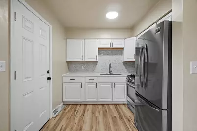 4560 N 47th St, Milwaukee, WI 53218 - Photo 10