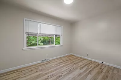 4560 N 47th St, Milwaukee, WI 53218 - Photo 18