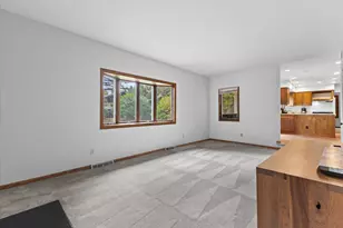6011 W Edgerton Ave, Greendale, WI 53129 - Photo 18