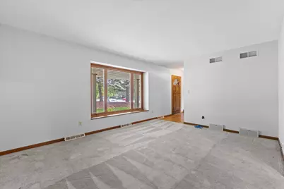6011 W Edgerton Ave, Greendale, WI 53129 - Photo 6