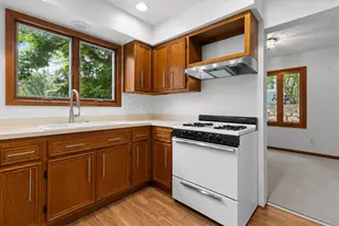 6011 W Edgerton Ave, Greendale, WI 53129 - Photo 12