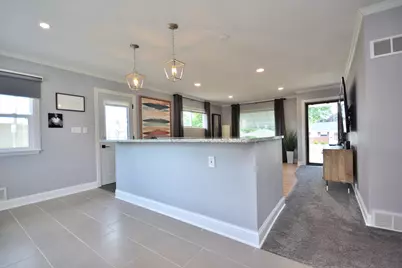 4460 S 21st St, Milwaukee, WI 53221 - Photo 14