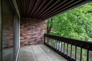 2350 W Good Hope Rd, Glendale, WI 53209 - Photo 14