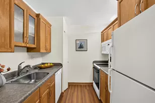 2350 W Good Hope Rd, Glendale, WI 53209 - Photo 6