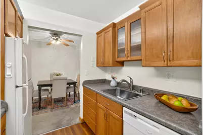 2350 W Good Hope Rd #254, Glendale, WI 53209 - Photo 8
