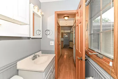 209  Parkview Dr, Burlington, WI 53105 - Photo 22