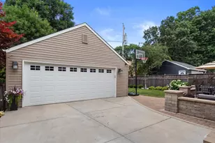870 E Birch Ave, Whitefish Bay, WI 53217 - Photo 44
