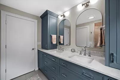 870 E Birch Ave, Whitefish Bay, WI 53217 - Photo 34