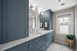 870 E Birch Ave, Whitefish Bay, WI 53217 - Photo 32