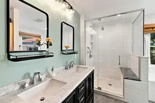 1018 E Hampton Rd, Whitefish Bay, WI 53217 - Photo 8