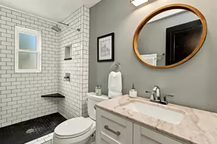 1018 E Hampton Rd, Whitefish Bay, WI 53217 - Photo 12