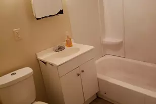 1617 Hamilton St, Racine, WI 53404 - Photo 6