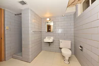 4204  Menomonee River Pkwy, Wauwatosa, WI 53222 - Photo 28