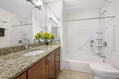 1660 N Prospect Ave #411, Milwaukee, WI 53202 - Photo 22
