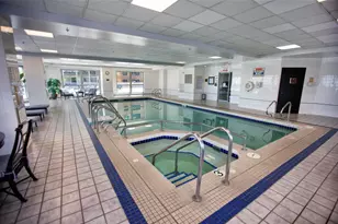 1660 N Prospect Ave, Milwaukee, WI 53202 - Photo 38