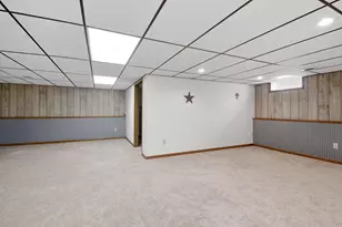 982 W Acorn Dr, Lomira, WI 53048 - Photo 14