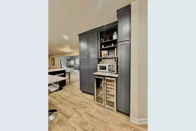 727 E Madison St, Oconomowoc, WI 53066 - Photo 4