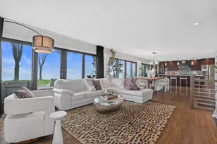13464 N Lakewood Dr, Mequon, WI 53097 - Photo 6
