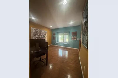 1725 N 19th St, Milwaukee, WI 53205 - Photo 14