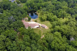 903 W Hazel Ridge Rd, Elkhorn, WI 53121 - Photo 42