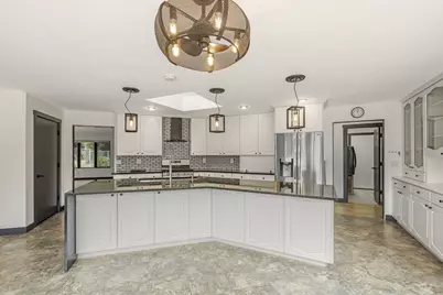 903 W Hazel Ridge Rd, Elkhorn, WI 53121 - Photo 14
