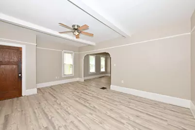 1949 N 25th St, Milwaukee, WI 53205 - Photo 6