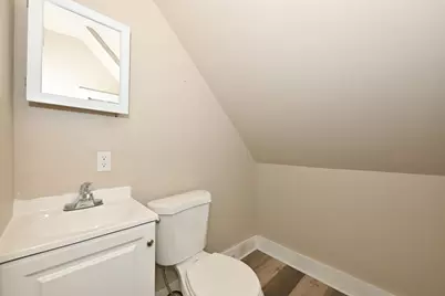1949 N 25th St, Milwaukee, WI 53205 - Photo 32