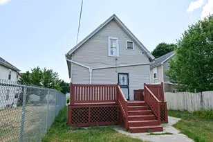1949 N 25th St, Milwaukee, WI 53205 - Photo 38
