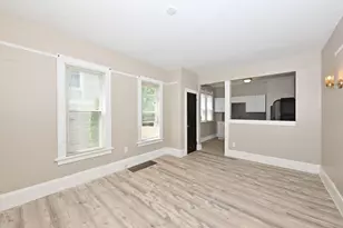 1949 N 25th St, Milwaukee, WI 53205 - Photo 10