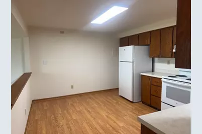418  Beloit St #15, Walworth, WI 53184 - Photo 8