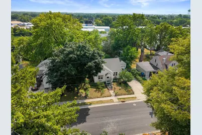225  Fremont St, Watertown, WI 53098 - Photo 4