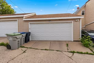 1825 S 3rd St, Milwaukee, WI 53204 - Photo 20
