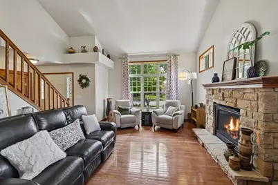 110  Brewster Dr, Lake Mills, WI 53551 - Photo 10