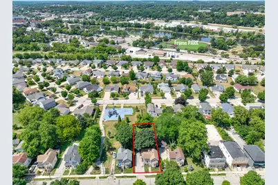 1204  The Strand -, Waukesha, WI 53186 - Photo 34
