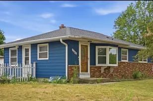 9020 S Chicago Ct, Oak Creek, WI 53154 - Photo 1