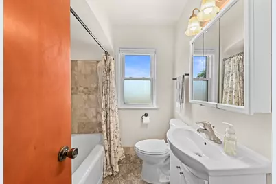 3513 S 48th St, Greenfield, WI 53220 - Photo 16