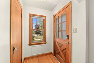 3513 S 48th St, Greenfield, WI 53220 - Photo 22