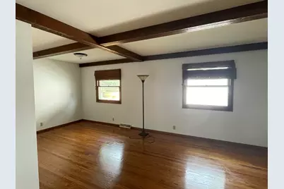 4726  69th St, Kenosha, WI 53142 - Photo 6