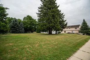 2200 Patrick Ln, Waukesha, WI 53188 - Photo 50