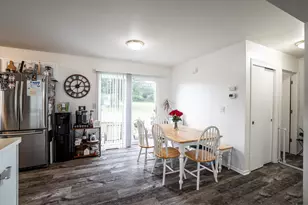 2200 Patrick Ln, Waukesha, WI 53188 - Photo 36