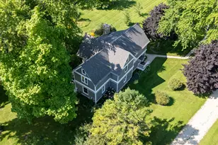 1615 Ulao Parkway, Grafton, WI 53024 - Photo 16
