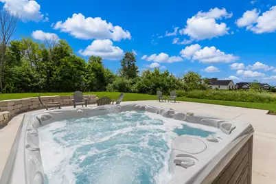 5932 S Quarry Park Ct, New Berlin, WI 53146 - Photo 24