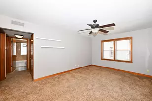3634 S 24th St, Milwaukee, WI 53221 - Photo 18