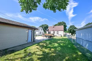 3634 S 24th St, Milwaukee, WI 53221 - Photo 14