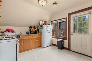 3738 E Pulaski Ave, Cudahy, WI 53110 - Photo 6