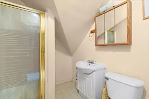 3738 E Pulaski Ave, Cudahy, WI 53110 - Photo 10