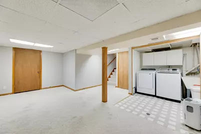 105  Joellen Dr, Waukesha, WI 53188 - Photo 22