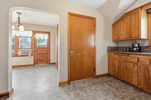 1338 S 76th St, West Allis, WI 53214 - Photo 26