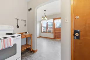1338 S 76th St, West Allis, WI 53214 - Photo 28