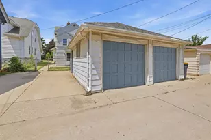 1338 S 76th St, West Allis, WI 53214 - Photo 44